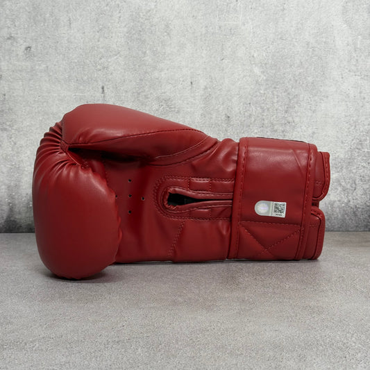 Guante de boxeo Ivan Drago firmado por Dolph Lundgren (SWAU y OPX)