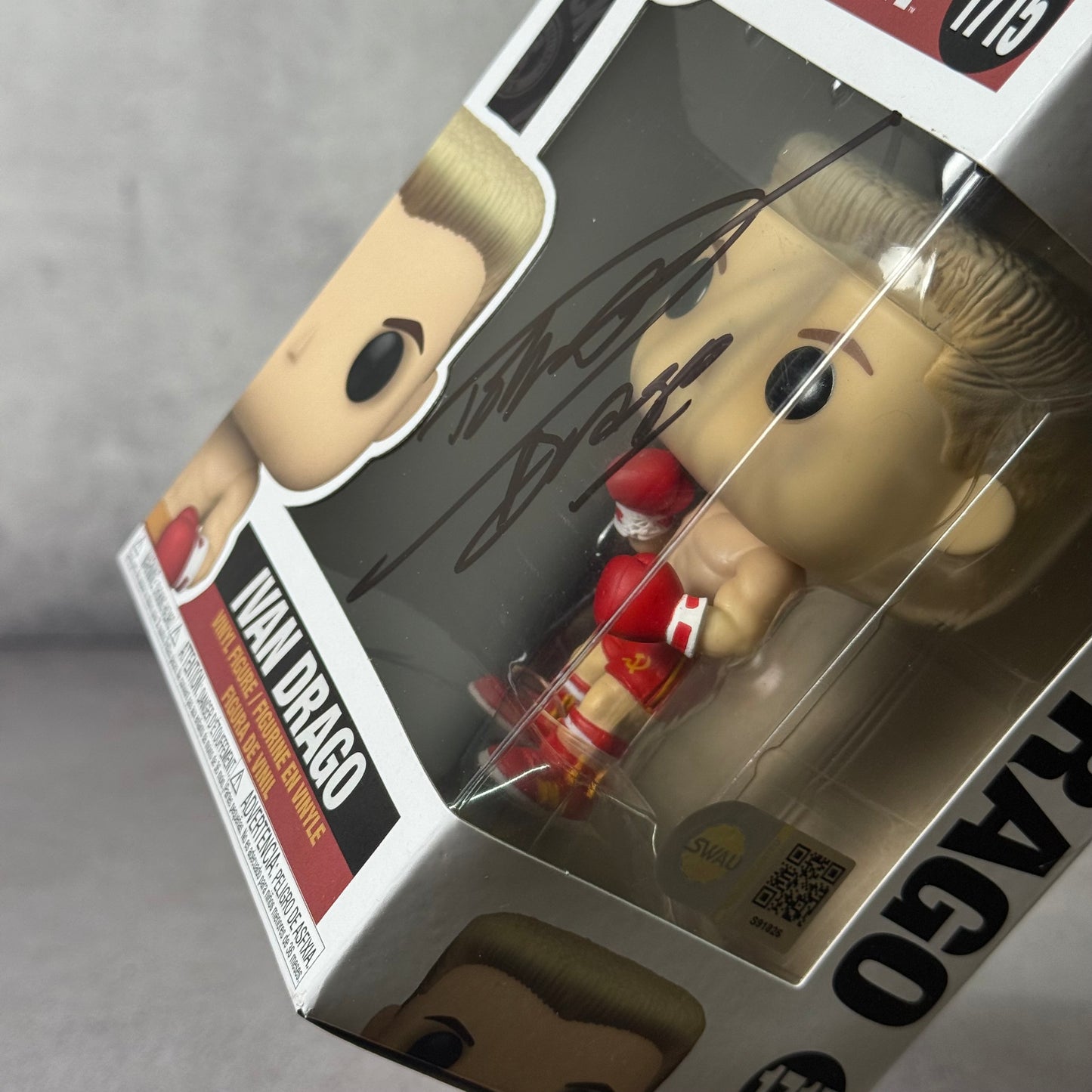 Funko Ivan Drago Rocky firmado por Dolph Lundgren (SWAU)