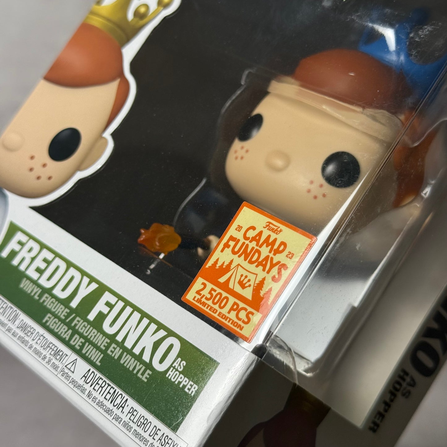 Funko Hopper Stranger Things exclusivo Fundays (Limitado 2500 pcs)