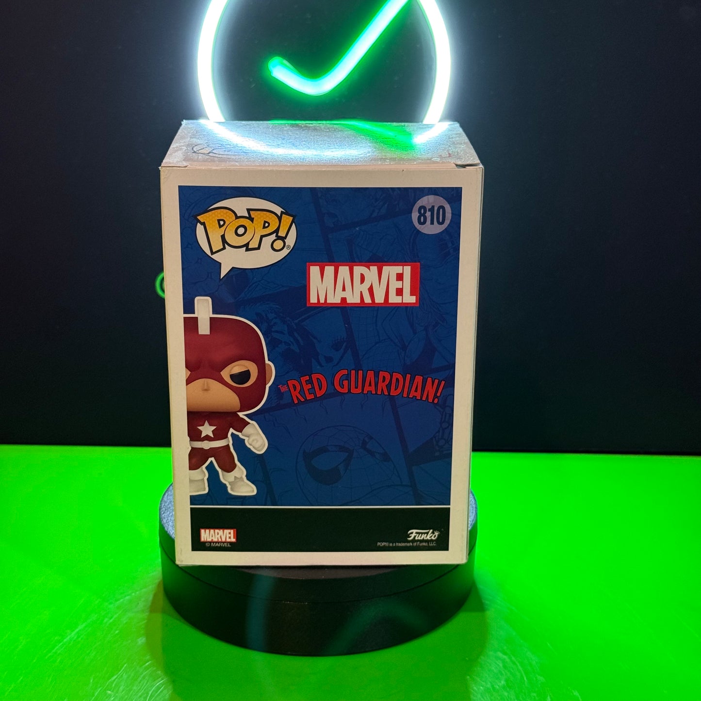 Funko Pop Marvel 810 Red Guardian Vaulted Amazon Exclusive