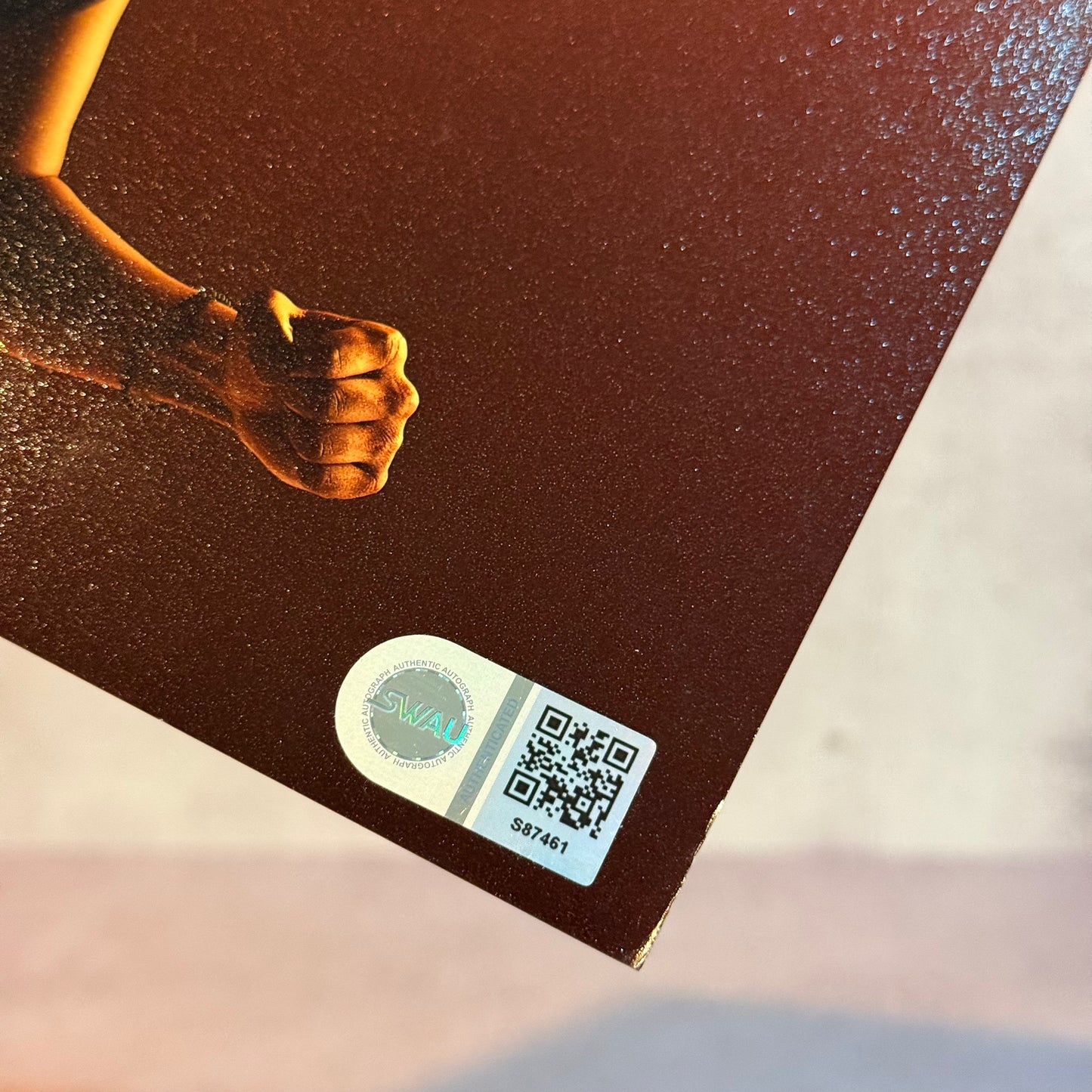 Fotografía Miguel Díaz Cobra Kai firmada por Xolo Maridueña
