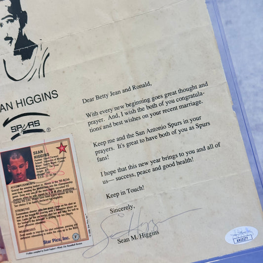 Carta real firmada por Sean Higgins Spurs NBA