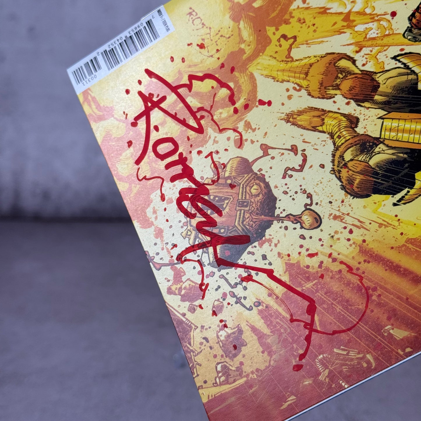 Comic BattleBeast #3 Bloody firmado por Ryan Ottley