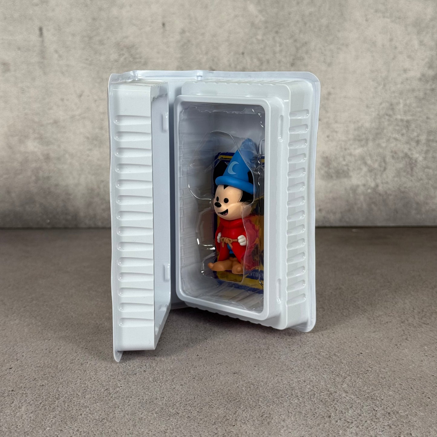 Funko Rewind x BlockBuster Fantasia (Abierto)