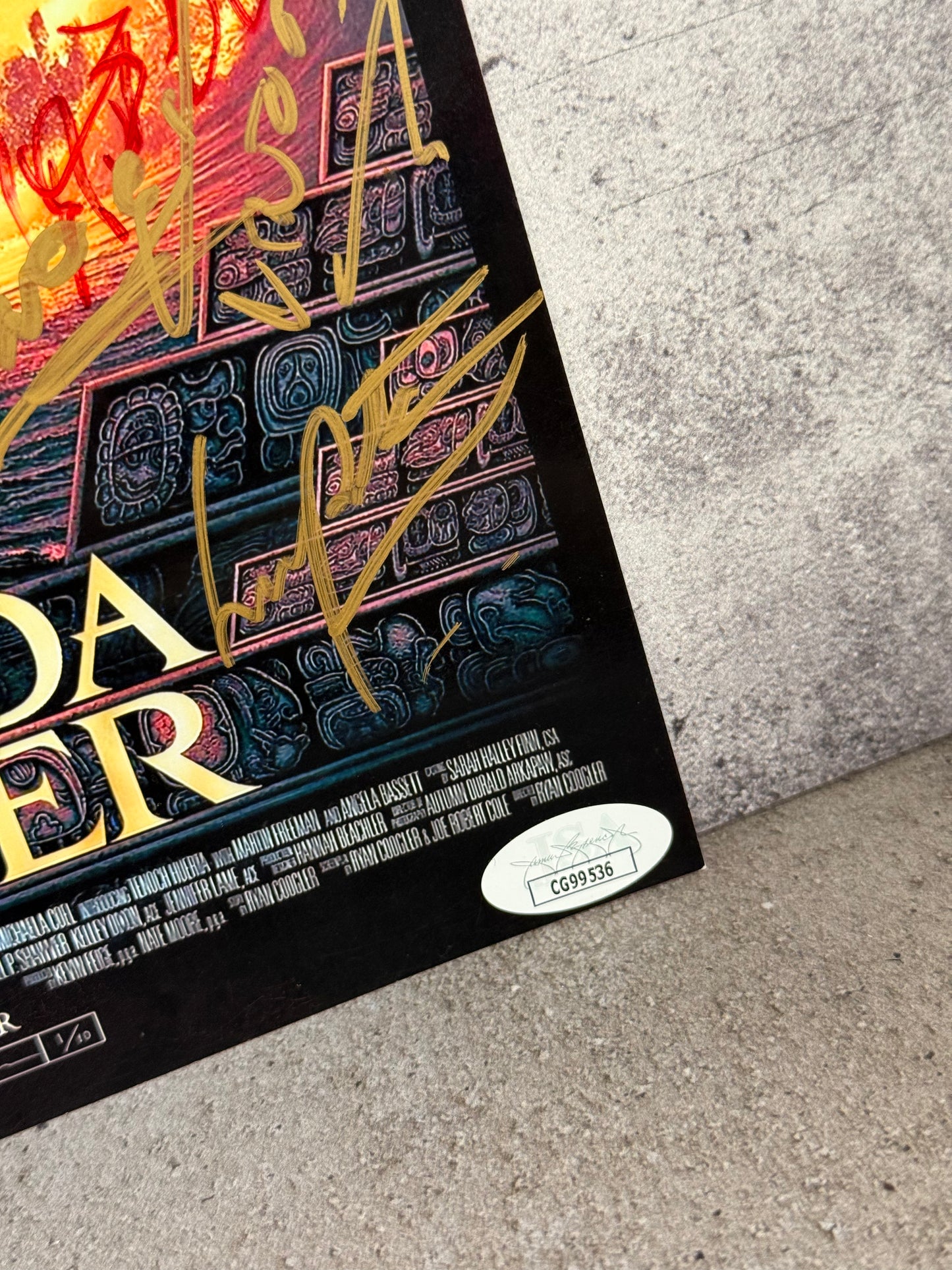 Poster Wakanda Forever Black Panther firmado por el cast (JSA)