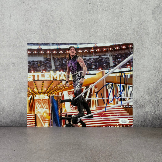 Foto WWE Dominik Mysterio firmado por Dominik Mysterio (JSA)