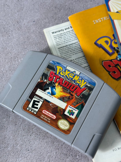 Pokemon Stadium N64 original completo en caja (Transfer Pack 2000) Blockbuster Exclusive