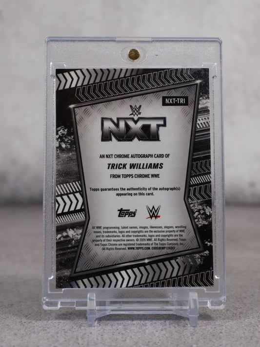 Topps Chrome WWE NXT firmada por Trick Williams 2026