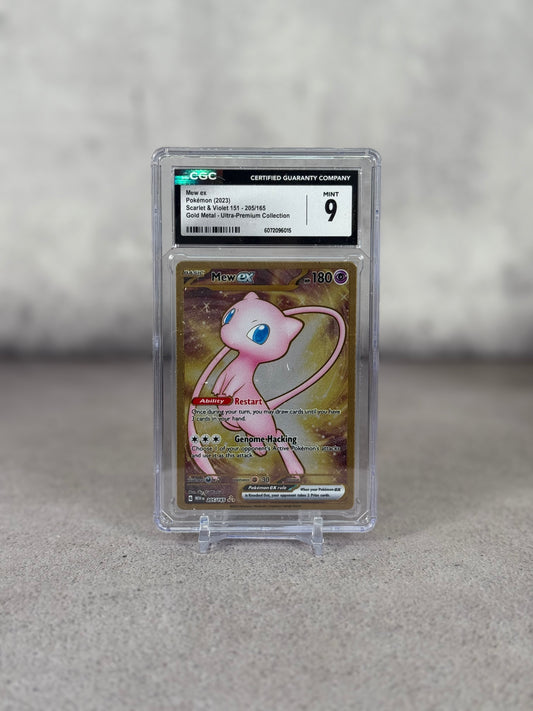 Tarjeta Pokémon Mew ex 205/165 Gold S&V 151 Ultra Premium Collection CGC 9