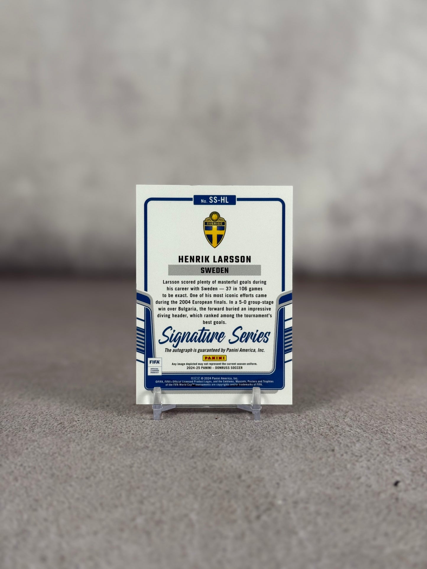 Tarjeta Henrik Larsson Firmada Panini Donruss 2024