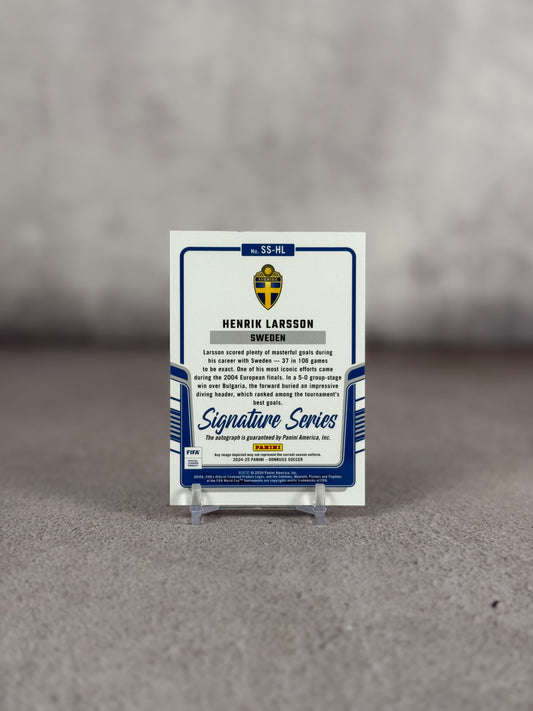 Tarjeta Henrik Larsson Firmada Panini Donruss 2024