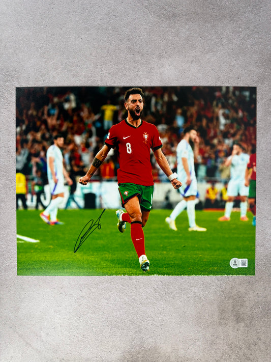 Poster firmado por Bruno Fernandes Selección Portugal (BAS)