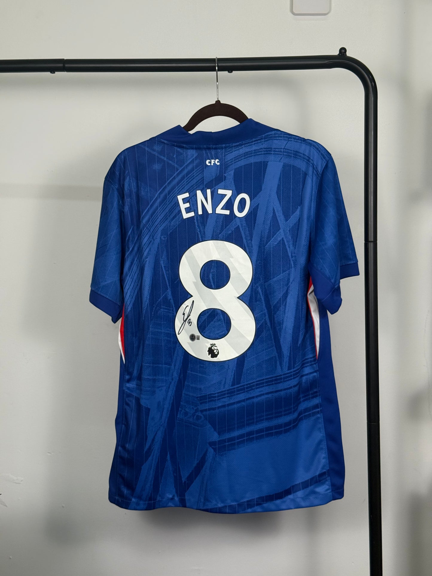 Jersey Chelsea Local firmado por el argentino campeón del mundo Enzo Fernández