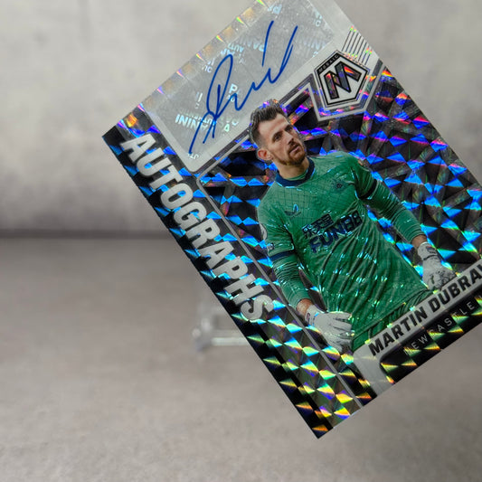 Tarjeta Panini firmada por Martin Dubrak