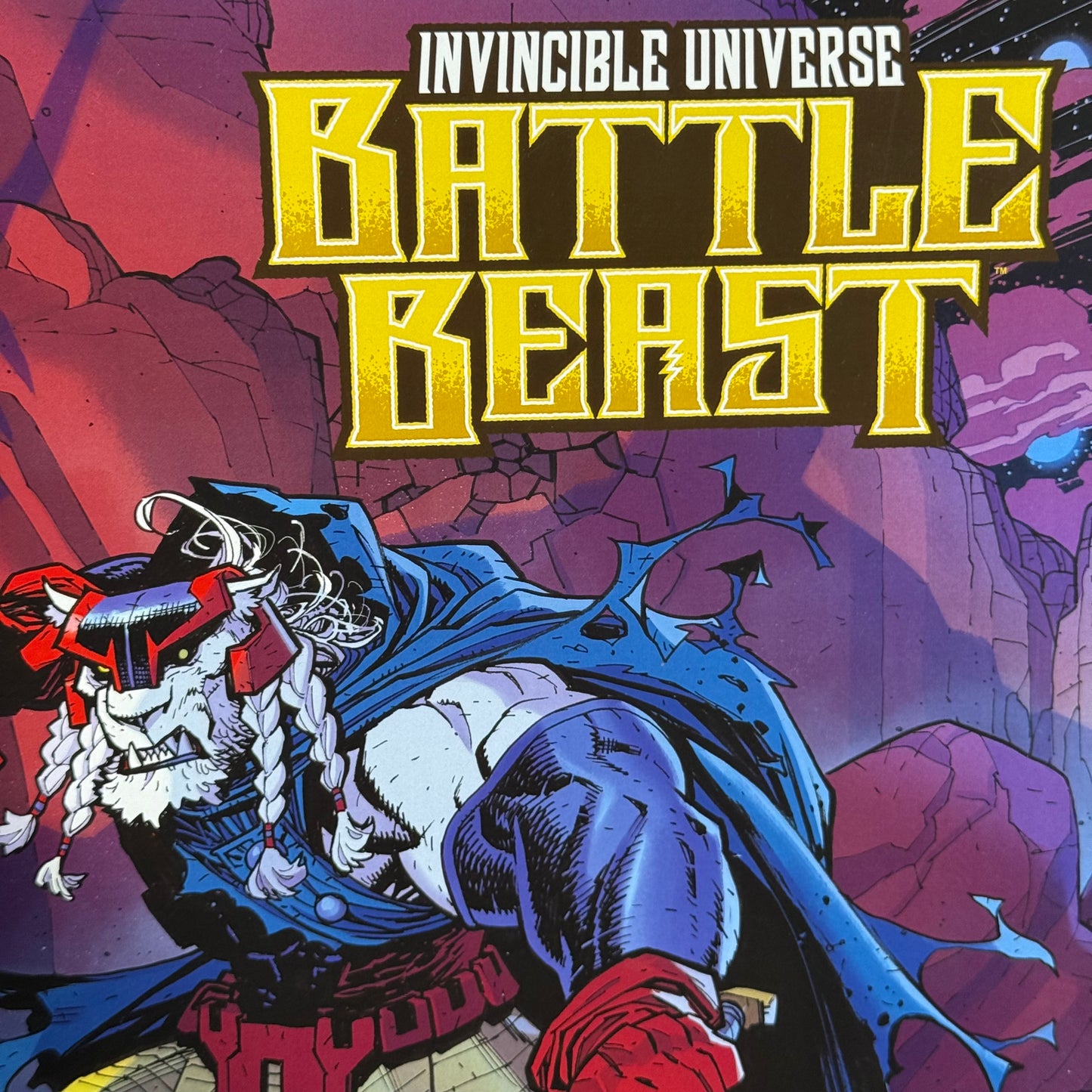 Print Invincible "Battle Beast" Bloody firmado por Ryan Ottley