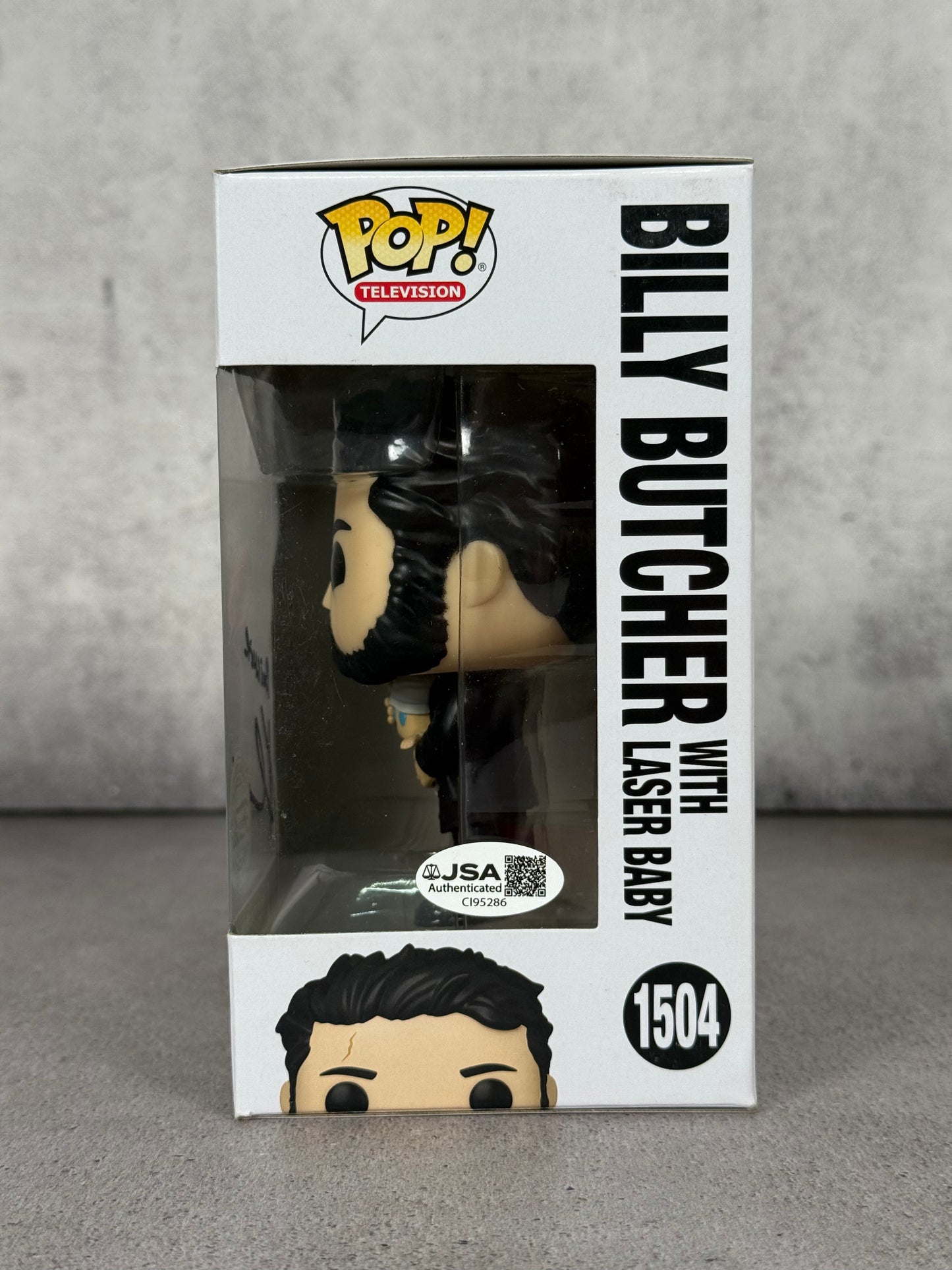 Funko Billy Butcher firmado por Karl Urban (JSA)