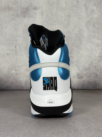Zapato Shaqattack Reebook talla 13US firmado por Shaq