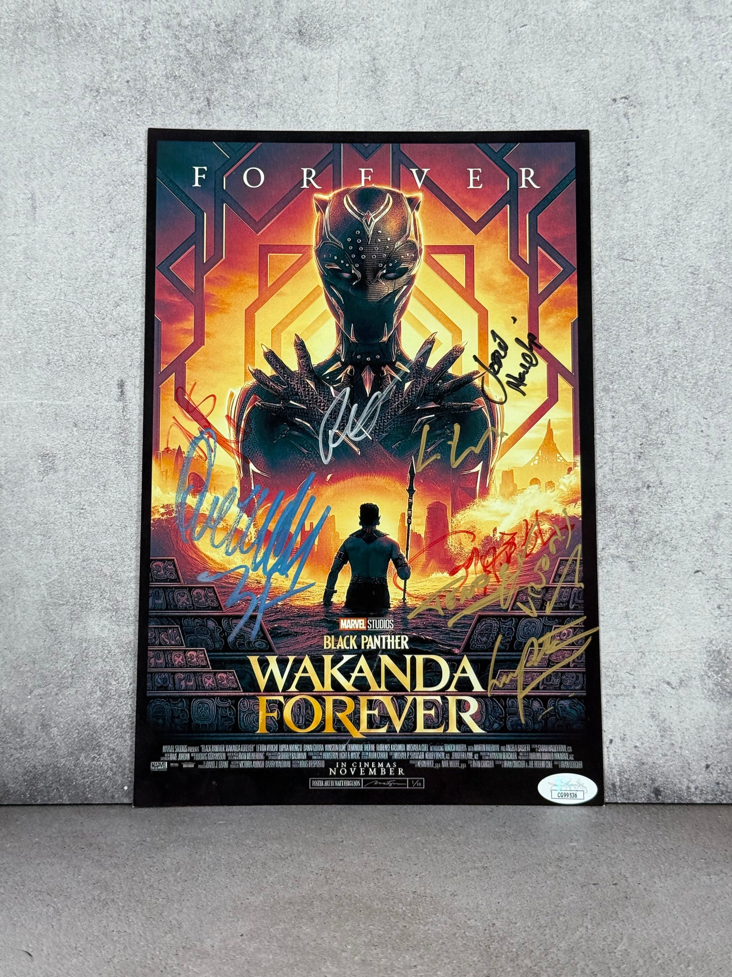 Poster Wakanda Forever Black Panther firmado por el cast (JSA)