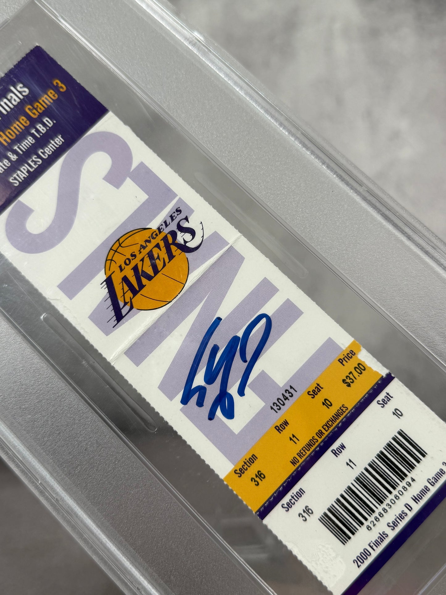 Boleto real NBA finals 2000 game 6 firmado por Shaq