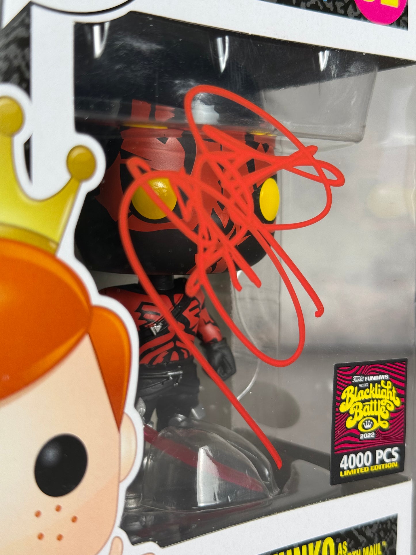 Freddy Funko Darth Maul Fundays firmado por Ray Park JSA