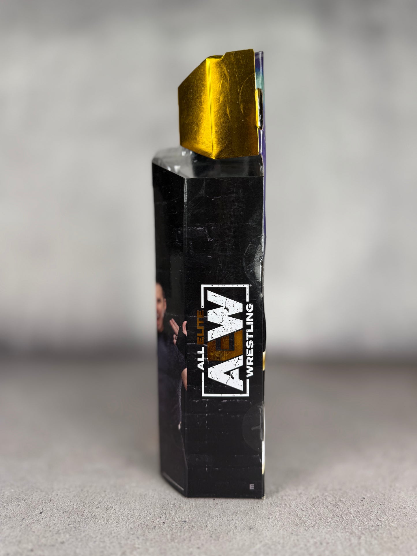 Figura AEW firmada por Matt Hardy JSA