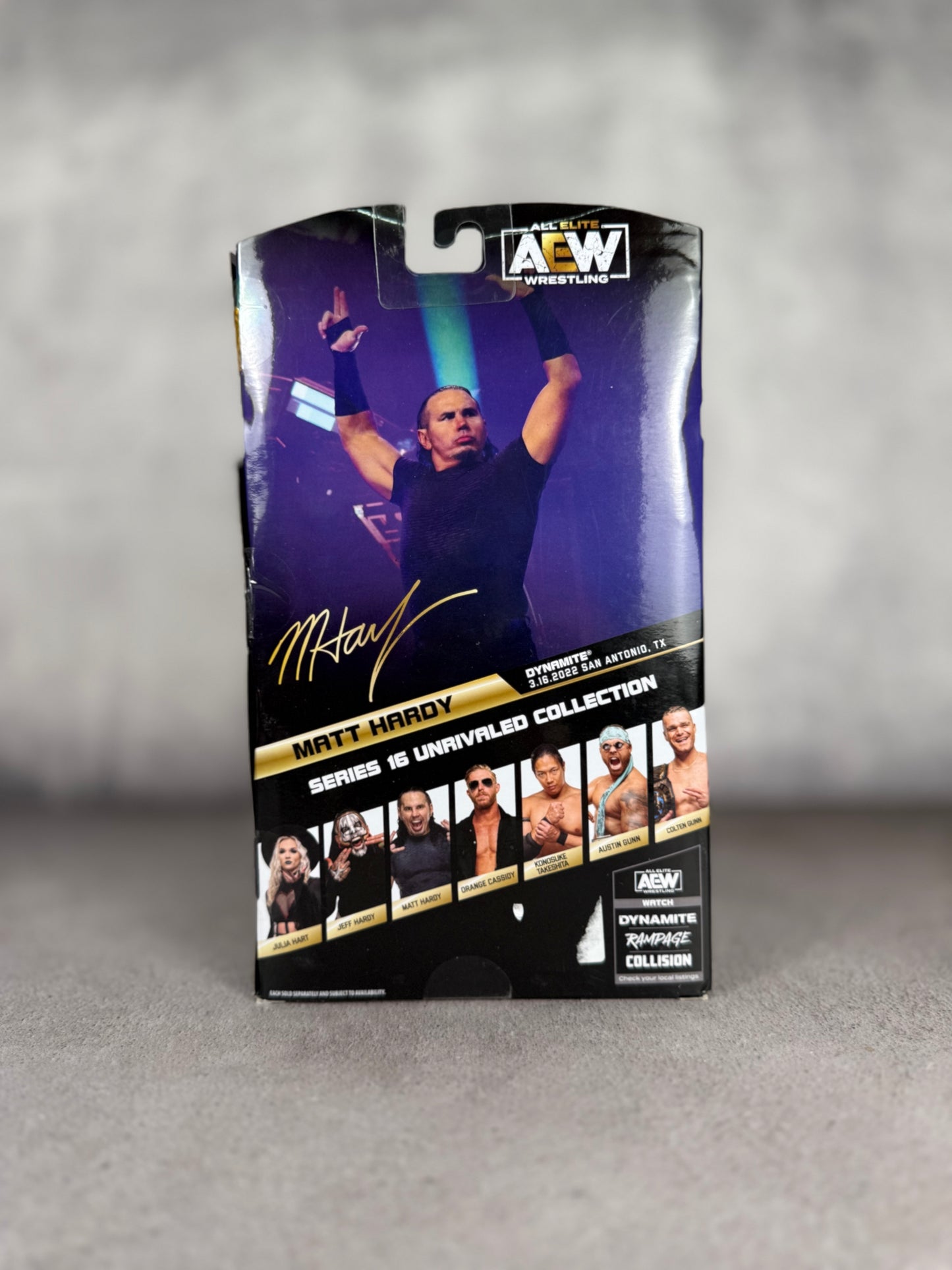 Figura AEW firmada por Matt Hardy JSA