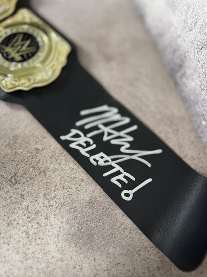 Cinturón Mattel firmado por Hardy Boyz JSA