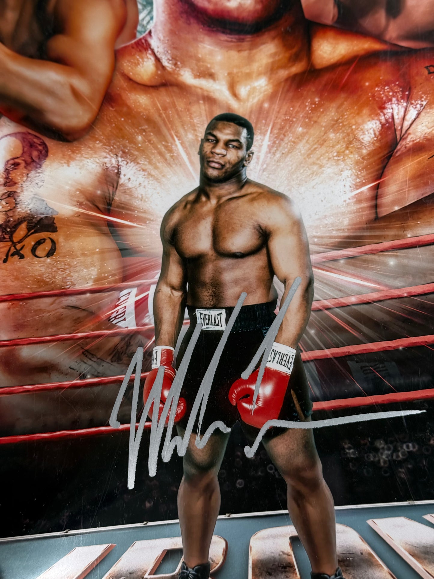 Poster firmado por Mike Tyson JSA