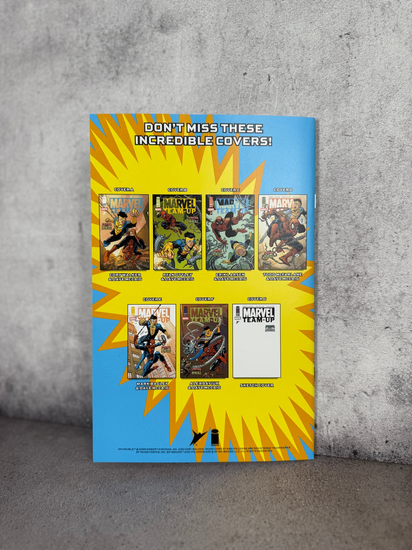 Comic Marvel Team-Up #1 Invincible x Spider-Man firmado por Ryan Ottley (SWAU)