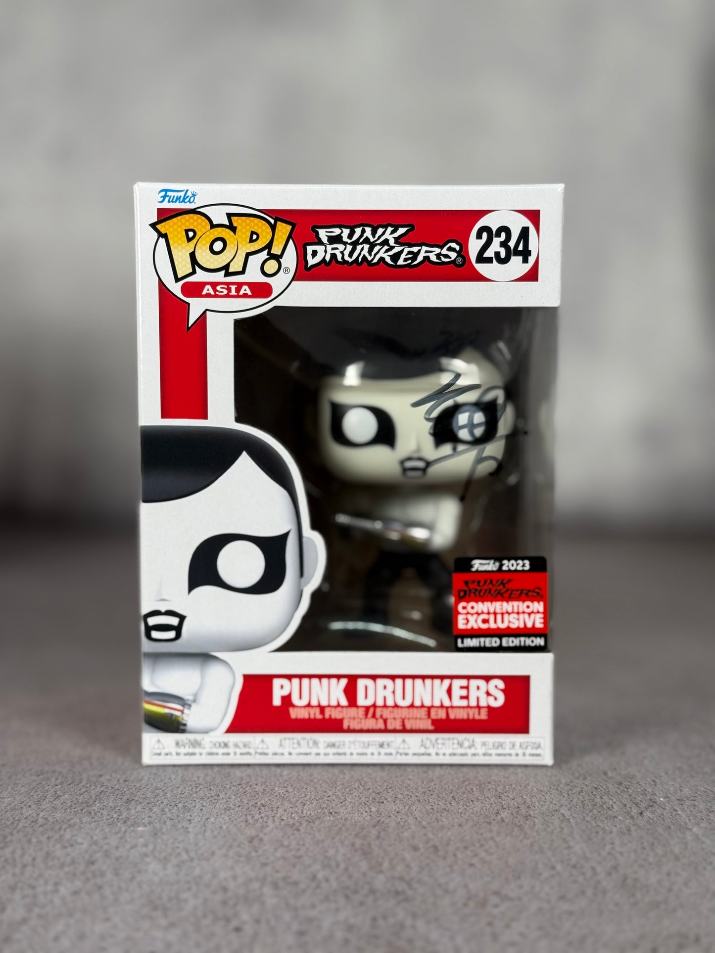 Funko Pop Punk Drunkers Convention Exclusive firmado por Oyakata (JSA LOA)