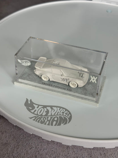 Colección Daniel Arsham x Hot Wheels con Collector Set y 7 vehículos