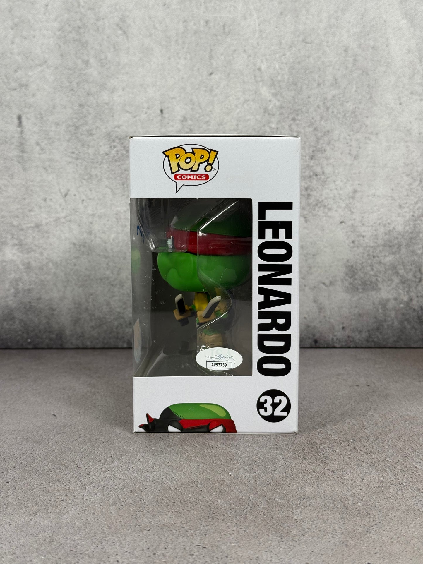 Funko Pop! Leonardo PX Previews – Firmado por Kevin Eastman (JSA)