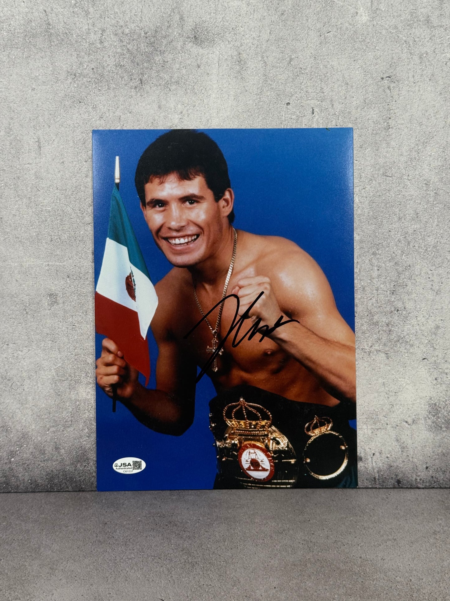 Foto Firmada Julio César Chávez – JSA