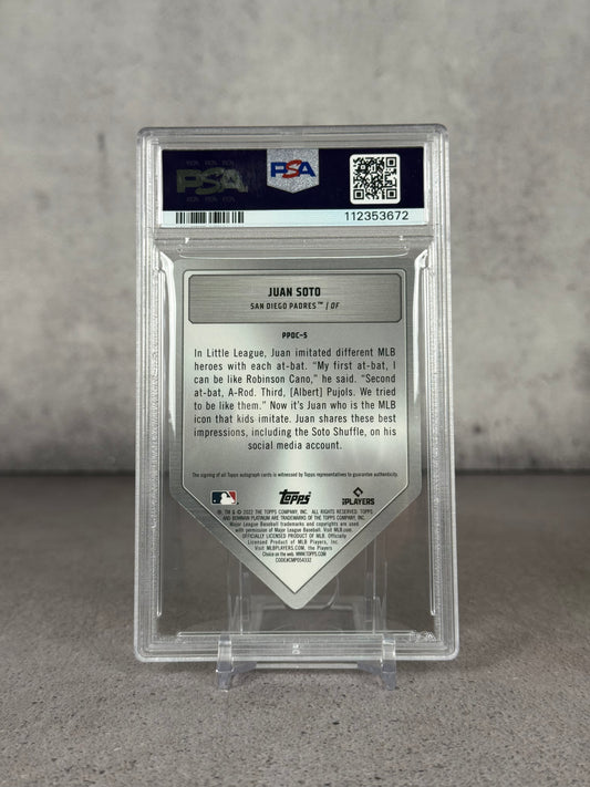 Juan Soto Auto Bowman Platinum 2022 – PSA 9
