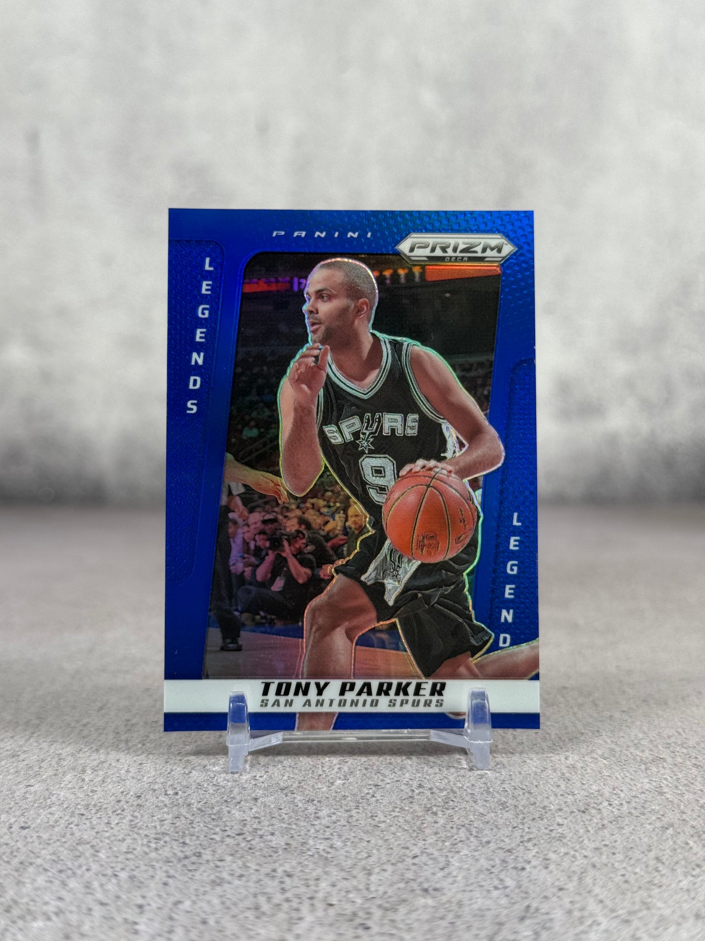 Tarjeta Panini Prizm Legends Tony Parker 104/149 numerada